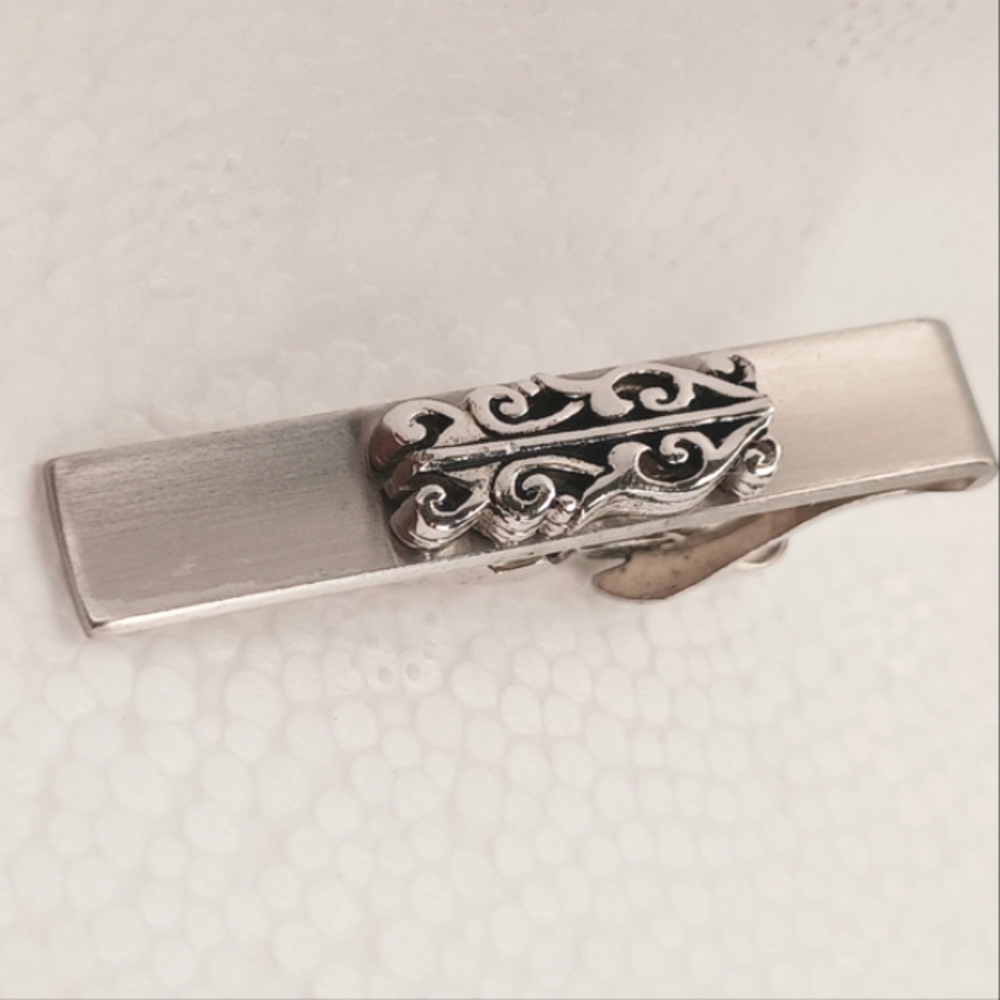 SWANK Vintage Tie Bar Clip Modernist Scroll Curled Round Design Silver